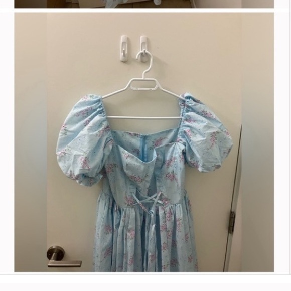 Beautiful blue cottage core puff sleeves maxi dress NWOT - Picture 3 of 4